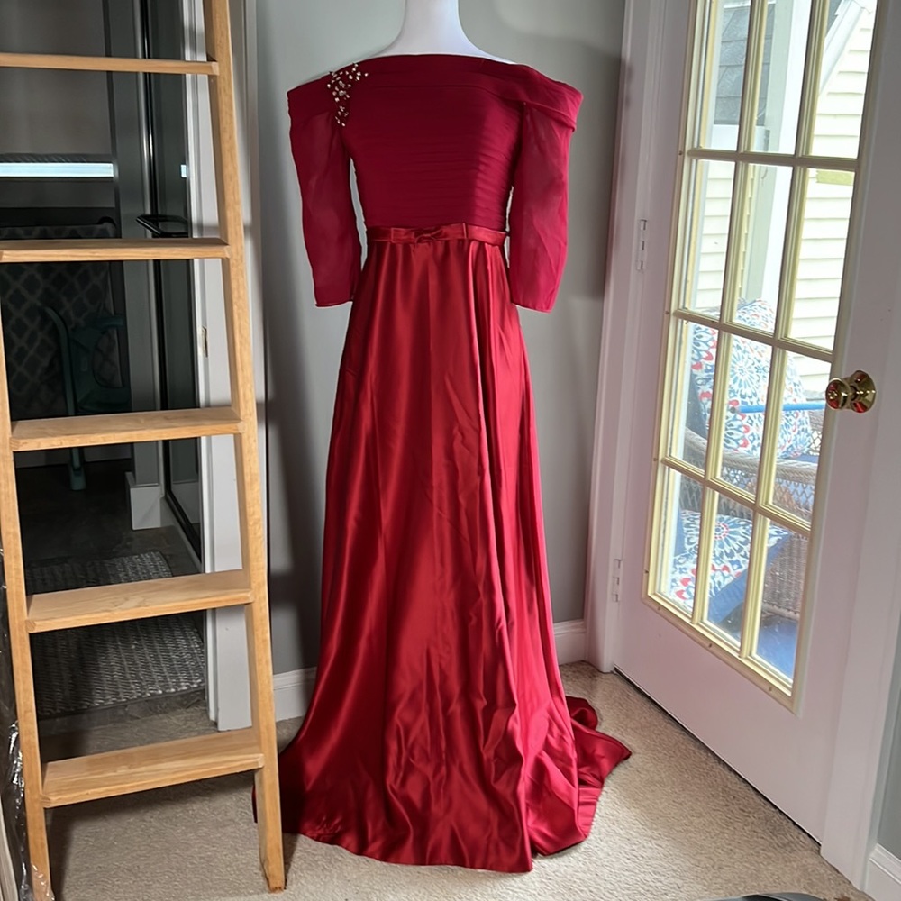 Women’s formal long gown, mother of the bride